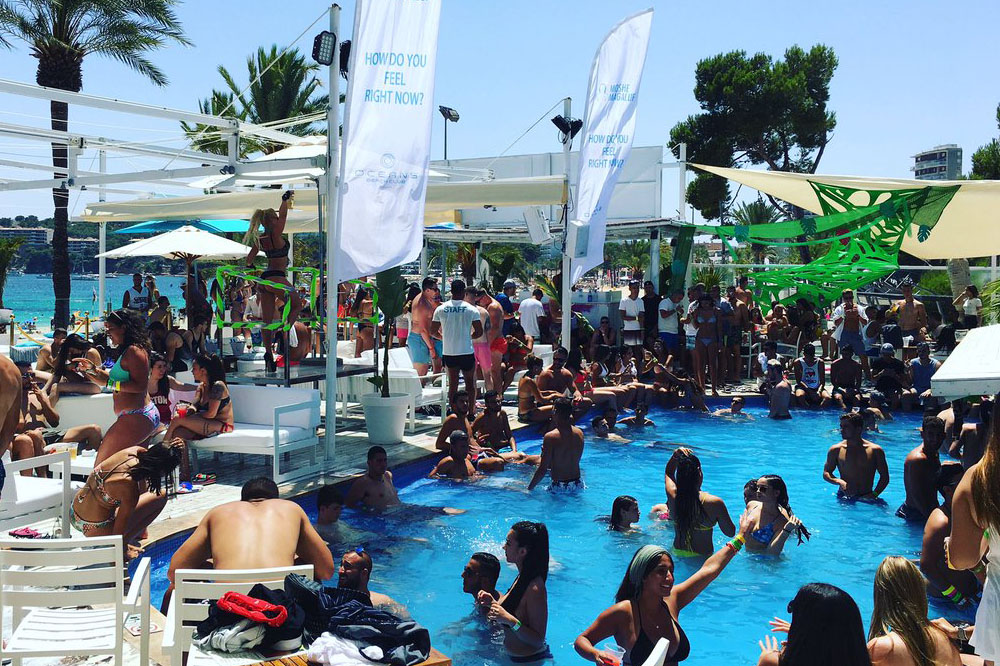 rent a sound system for a pool party palma mallorca